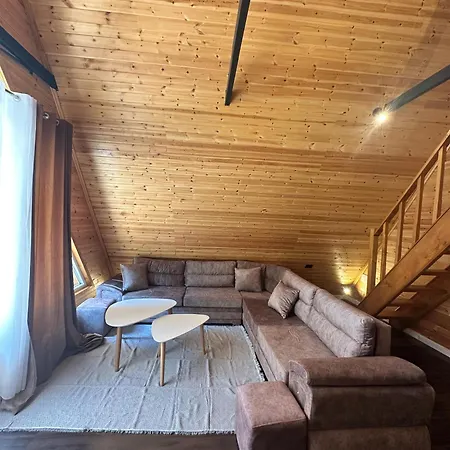 호텔 Ronis Place Shkodër