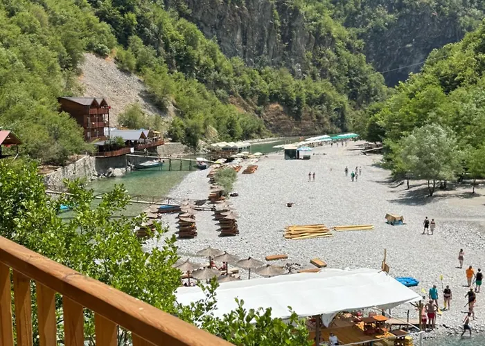 Ronis Place 4* Shkodër