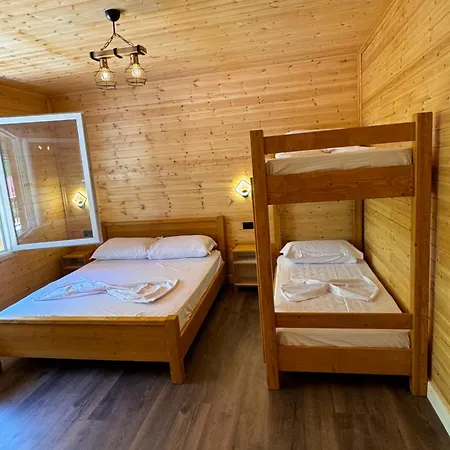 Hotel Ronis Place 4*