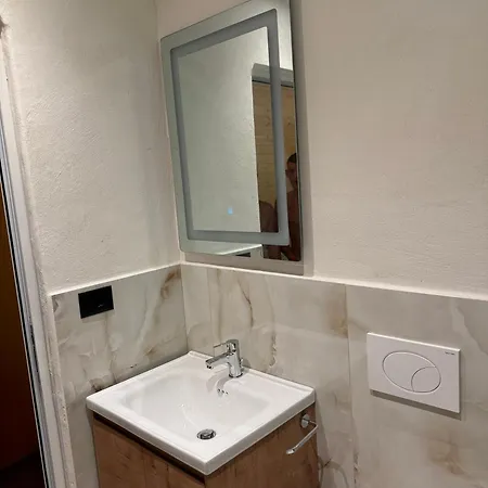 Ronis Place Shkoder