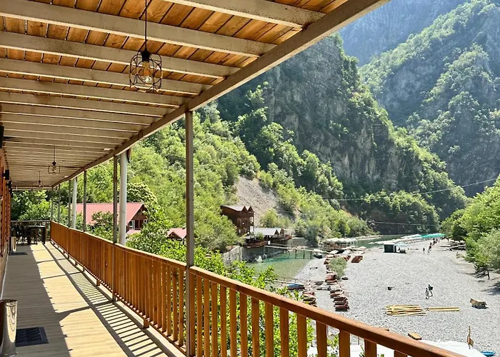 Szálloda Ronis Place Shkodra